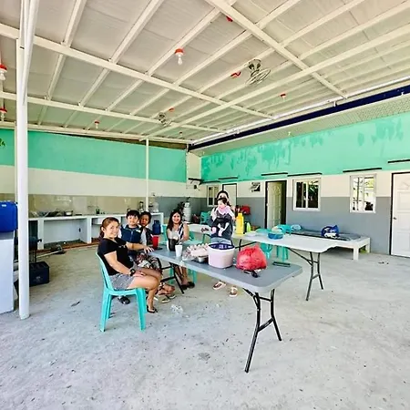 Tiny Cabins And Couple Rooms Beachcamp For Budget Travellers In Patar- Beachfront Bolinao Exterior photo