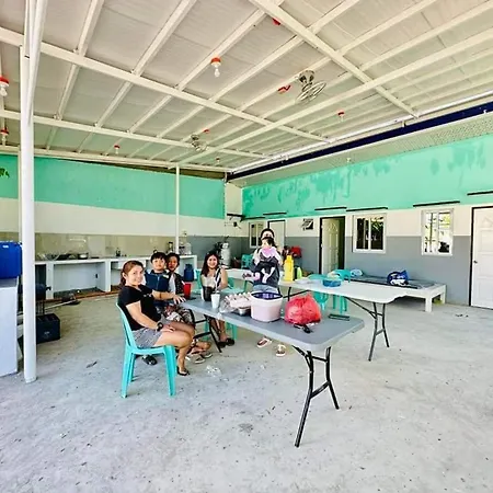 Tiny Cabins And Couple Rooms Beachcamp For Budget Travellers In Patar- Beachfront Bolinao Exterior photo